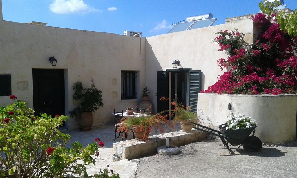 Villa Petra & Elia à Megala Chorafia Extérieur photo