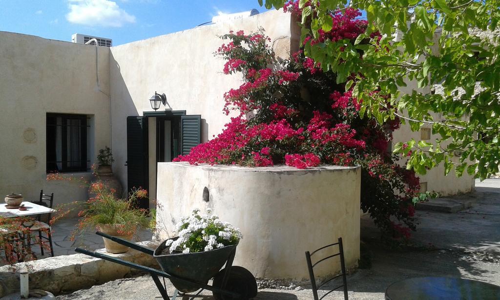Villa Petra & Elia à Megala Chorafia Extérieur photo