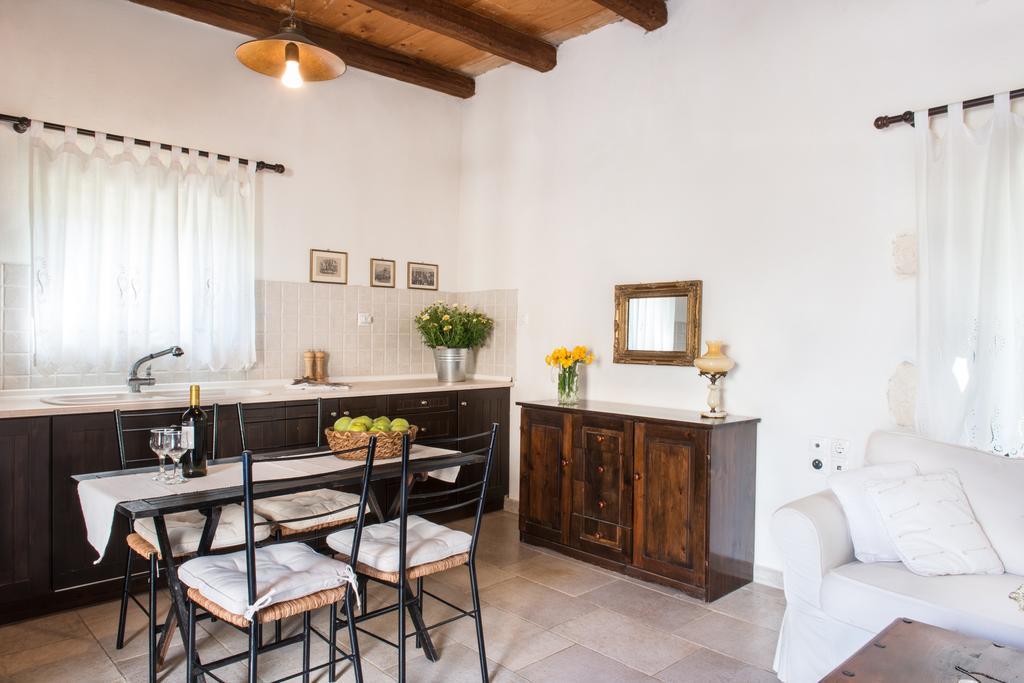 Villa Petra & Elia à Megala Chorafia Extérieur photo